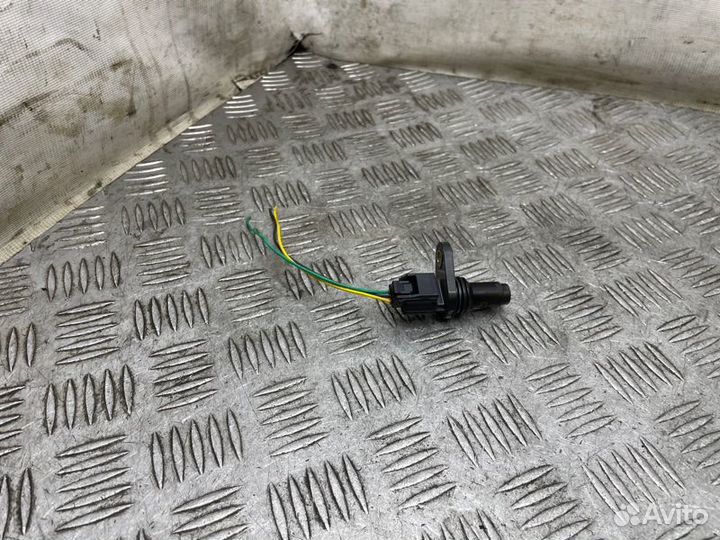 Датчик положения коленвала Nissan Qashqai J10