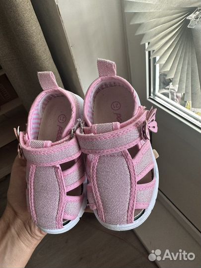 Сандали для девочки