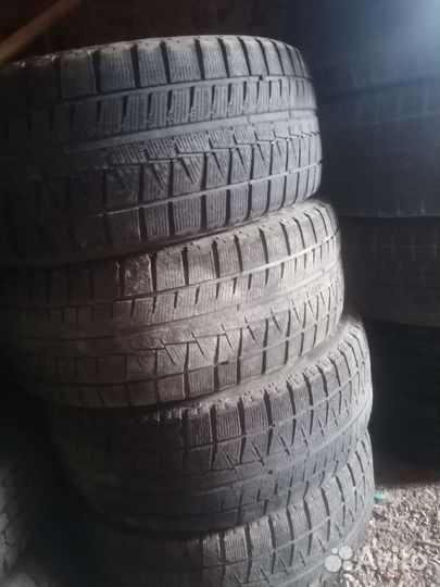 Bridgestone Blizzak Revo2 215/55 R16
