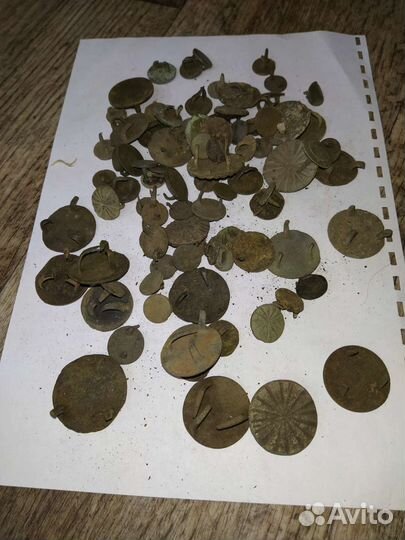 Бляшки конской упряжи (конина)