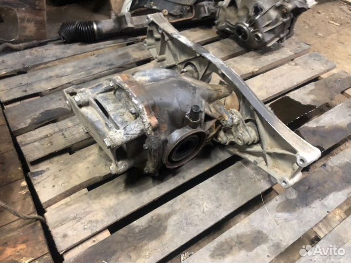 Редуктор моста задний Mercedes S-Class W221
