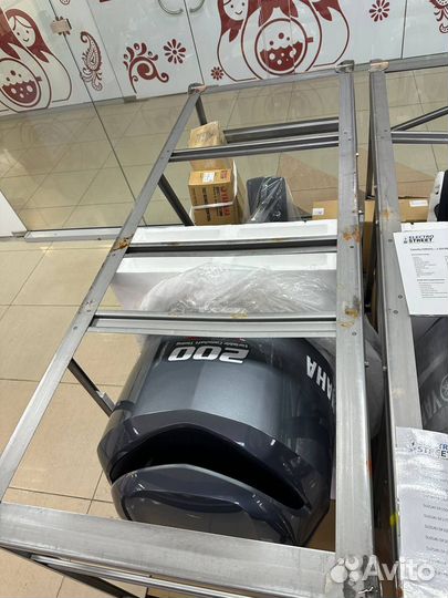 Лодочный мотор Yamaha F200betx в наличии в Самаре