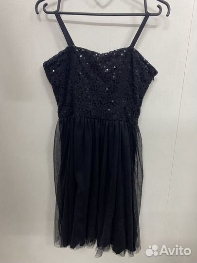 Маленькое черное платье 40 42 пакетом