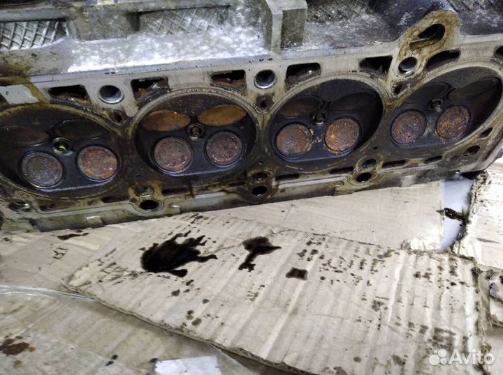 Головка блока цилиндров 4667086agd Chrysler Sebrin