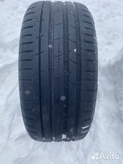 Nokian Tyres Hakka Black 2 SUV 265/50 R19 110Y