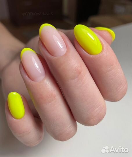 Маникюр и педикюр