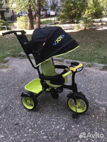 Детский трехколесный велосипед