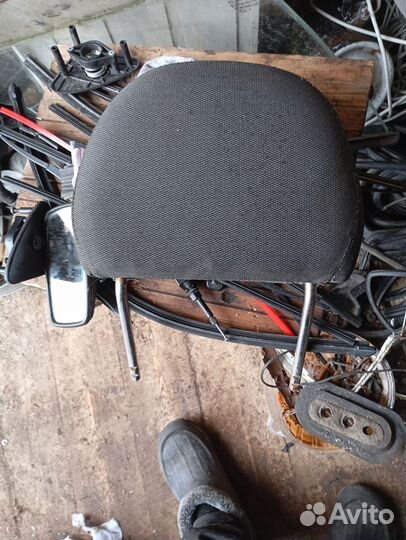 Подголовник сиденья ваз 2115