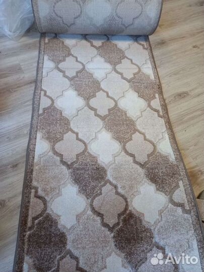 Ковровая дорожка новая. Ковры в ассортименте