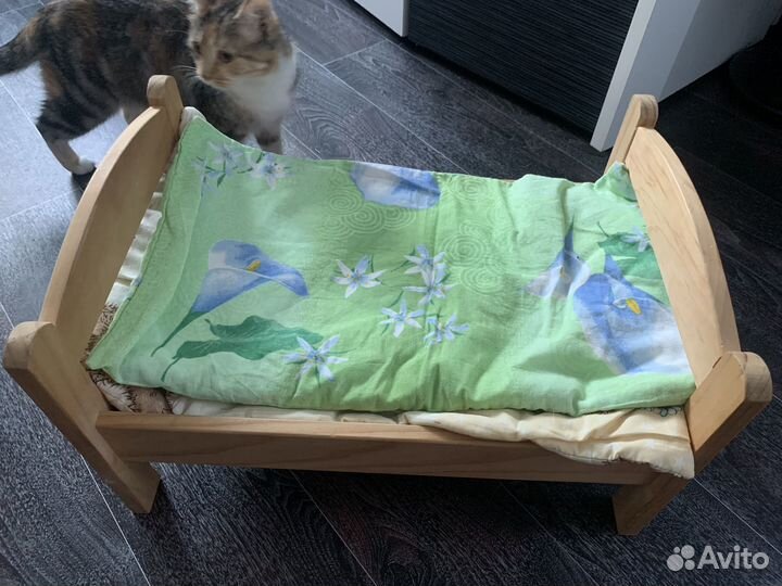 Кроватка для кукол