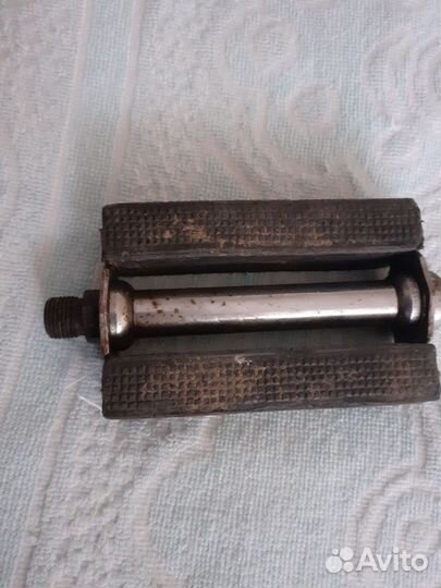 Педали для велосипеда