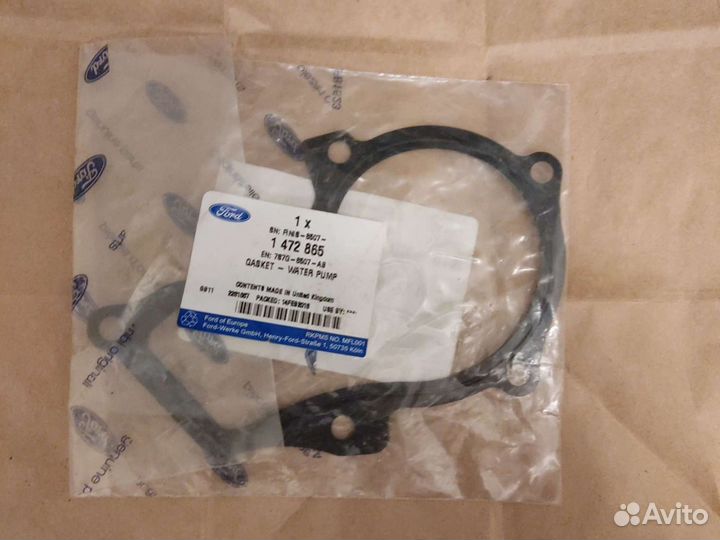 Прокладка помпы Ford новая