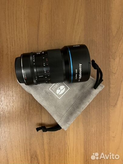 Объектив Sirui 50mm f1.8 anamorphic x mount