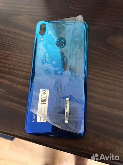 Телефон Huawei y7 2019