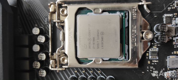 Комплект на i7-9700K
