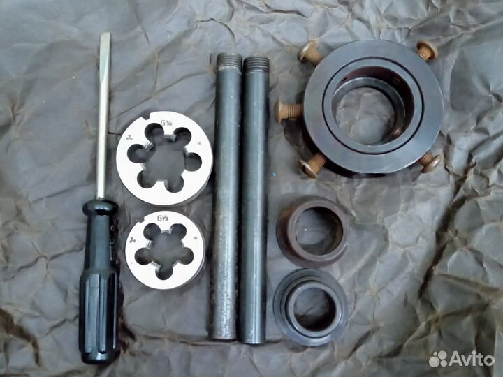 Набор СССР для нарезания резьбы.Новый