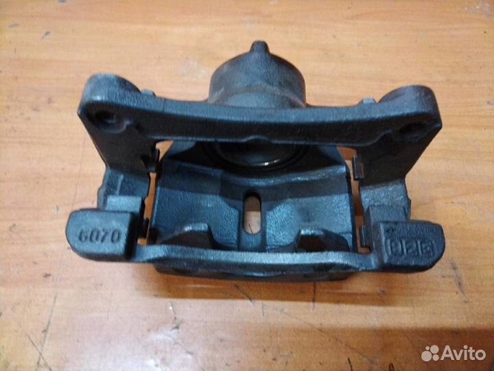 Суппорт передний левый Mazda CX-5 (KF) 2016-2022