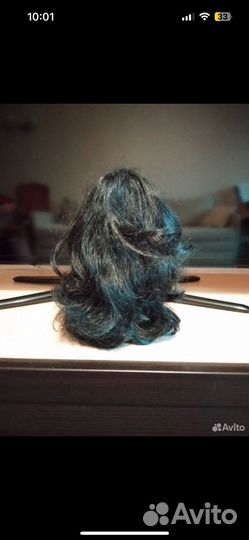 Хвост на заколке