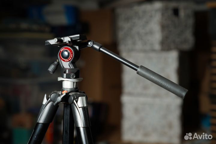 Штативная голова Manfrotto MVH400AH Б/У