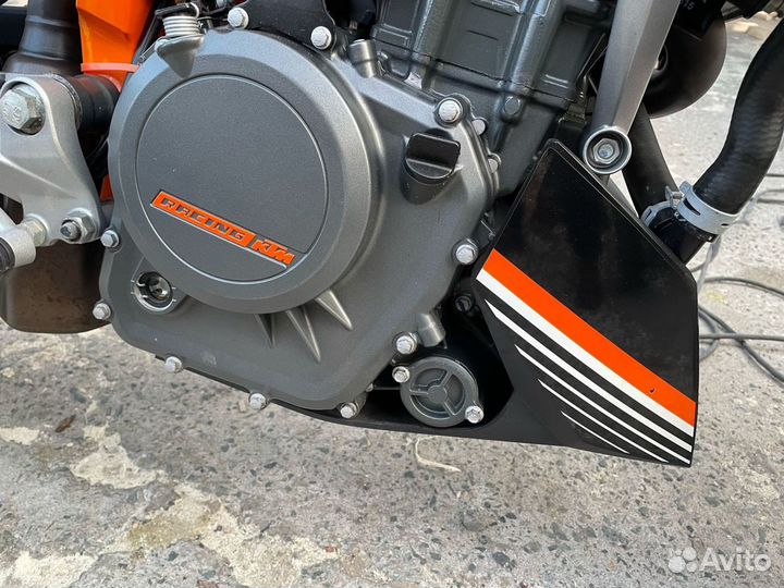 KTM duke 390