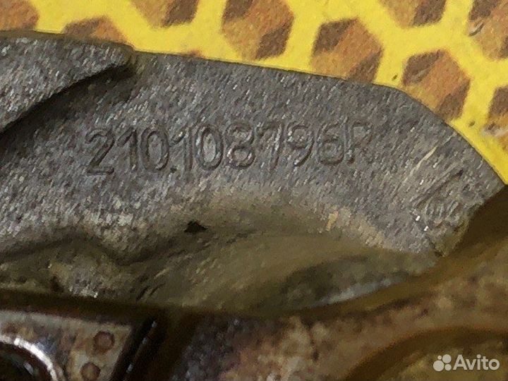 Насос водяной Renault Espace JR R9M 2017