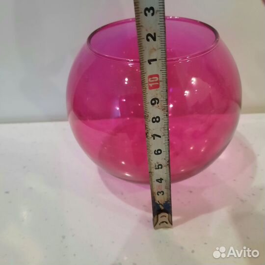 Ваза стеклянная фуксия