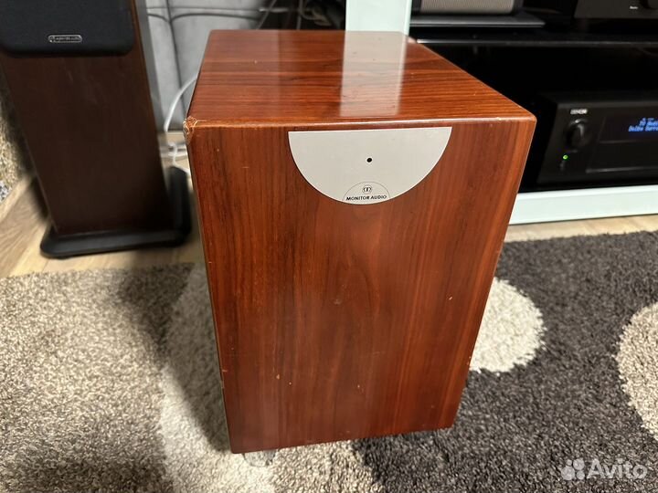 Активный сабвуфер Monitor audio radius 360