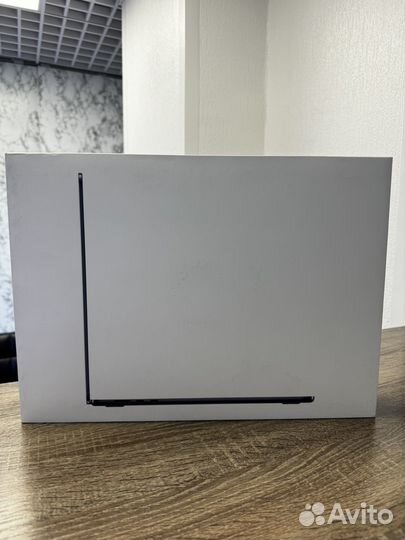 MacBook Air 15 M3 8/256 Midnight mryu3