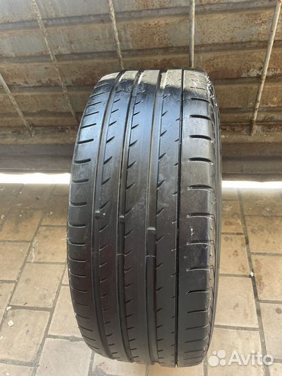 Yokohama Advan Sport V105 245/45 R18 100Y