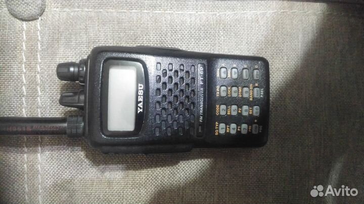 Yaesu ft-60r