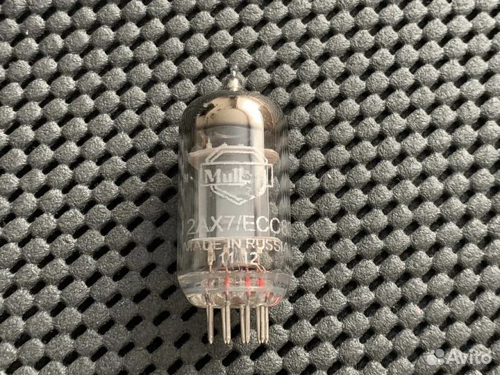Лампа 12AX7 ECC’83 Mullard