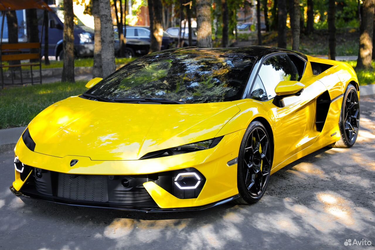 Lamborghini Temerario 4.0 AMT, 2026, 10 км