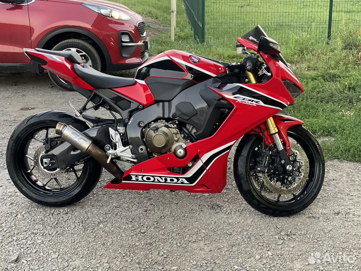 CBR 1000 RR/RA 2017