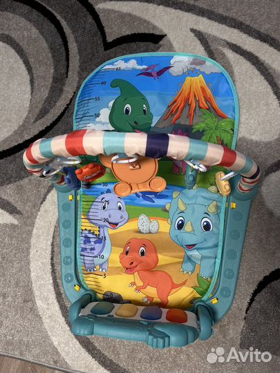 Развивающий коврик с пианино