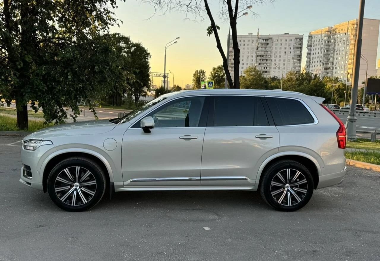 Volvo XC90: фото владельца
