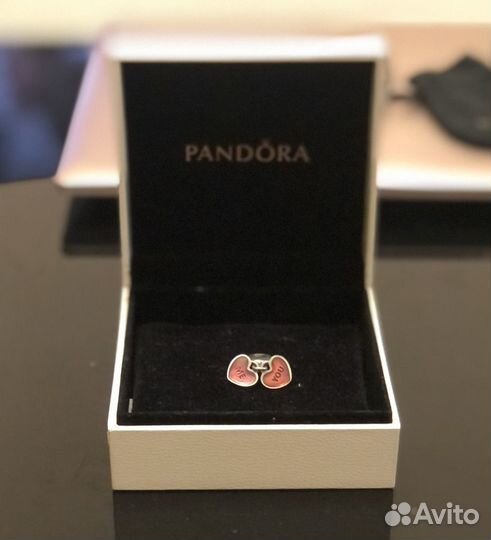 Pandora шарм сердце me & you