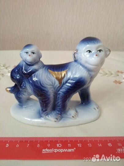 Сувениры фарфор