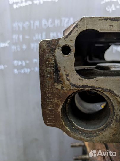 Блок цилиндров mercedes 120.987