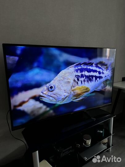 Телевизор LG 55LM640T