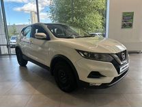 Nissan Qashqai 2.0 CVT, 2020, 131 027 км, с пробегом, цена 1 365 000 руб.