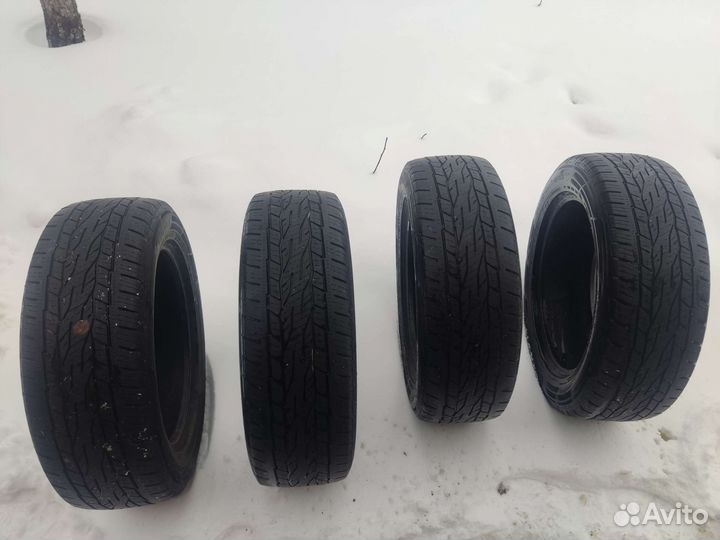 Continental ContiCrossContact LX2 215/60 R17