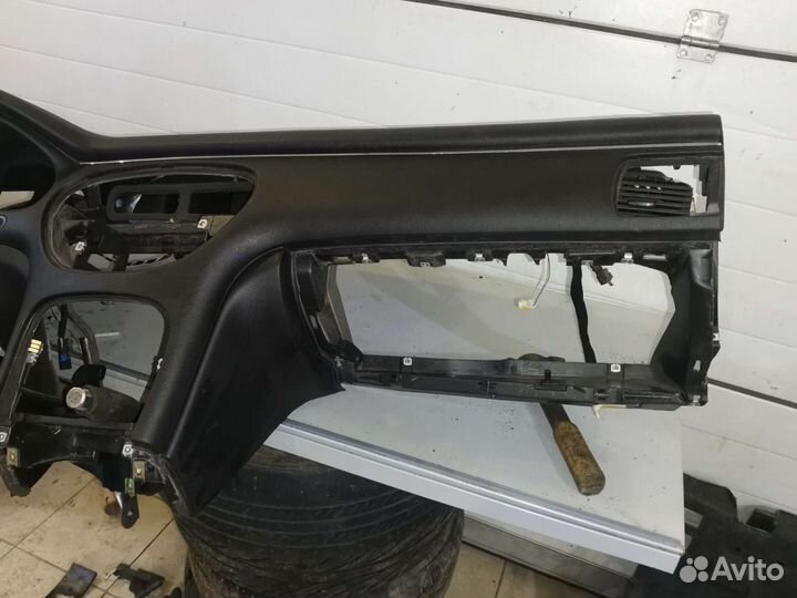 Торпеда Peugeot 607