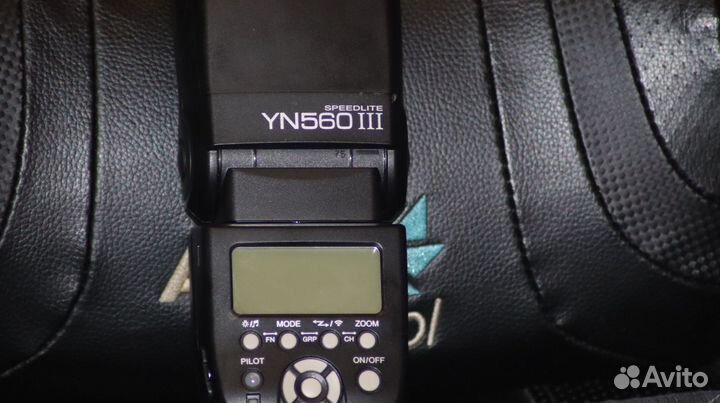 Yongnuo Speedlite YN560 III