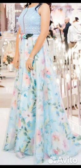 Платье вечернее