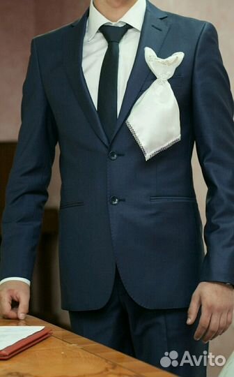 Костюм мужской