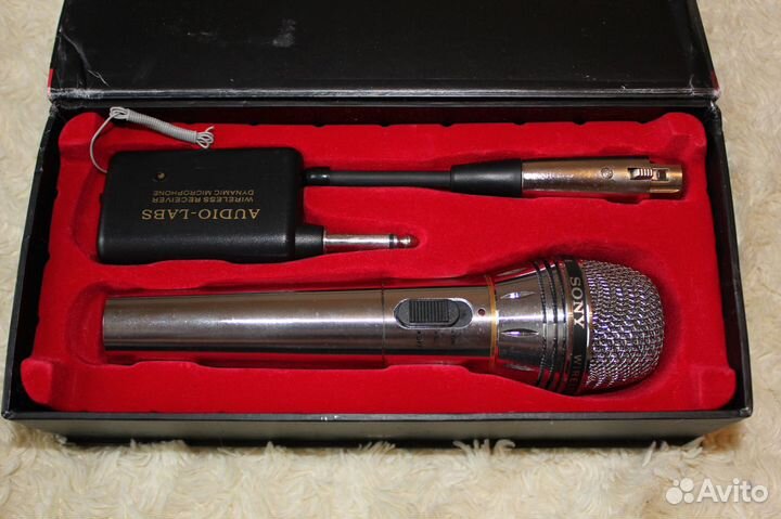 DVD-плеер/караоке LG+2 микрофона