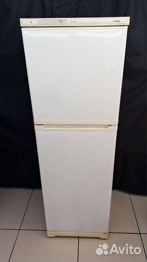 Холодильник Stinol. Без разморозки 190см. 325л