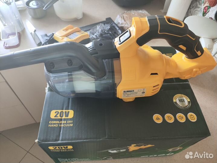 Пылесос dewalt DCV501L