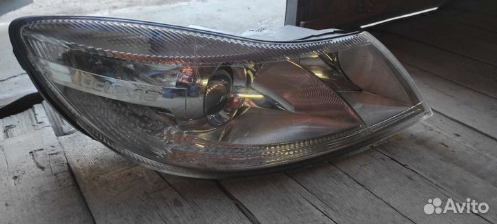 Фара правая Skoda Octavia A5 FL (2008-2013)