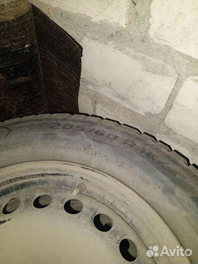 Bfgoodrich G-Force Stud 205/60 R16